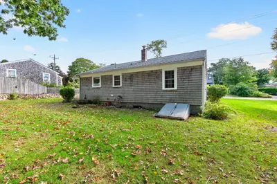 124 Homestead Lane, Falmouth MA — view 4