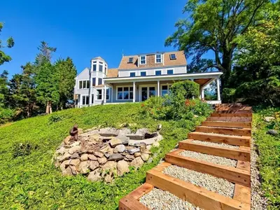 10 Squeteague Harbor Road, Bourne MA — view 2