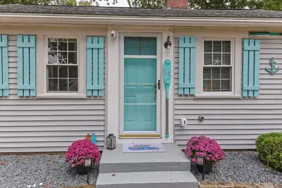 16 Thatcher Road, Yarmouth MA — view 3