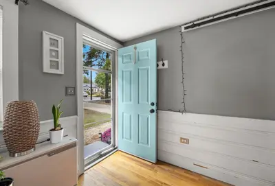 16 Thatcher Road, Yarmouth MA — view 4