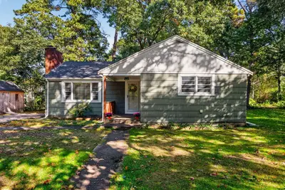 20 Frances Helen Road