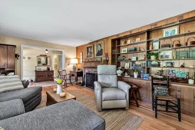 885 Shore Road, Bourne MA — view 5