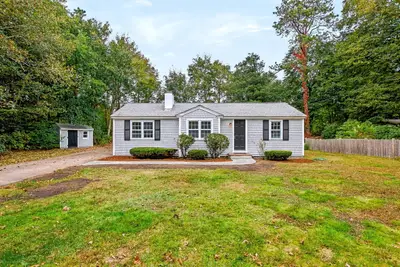 16 Lakeside Drive, Barnstable MA — view 2