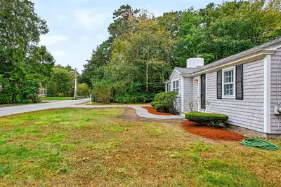 16 Lakeside Drive, Barnstable MA — view 4
