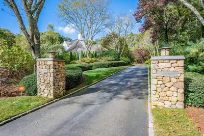 140 Seapuit Road, Barnstable MA — view 2