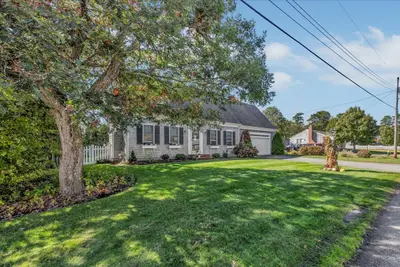 13 Nightingale Drive, Yarmouth MA — view 3